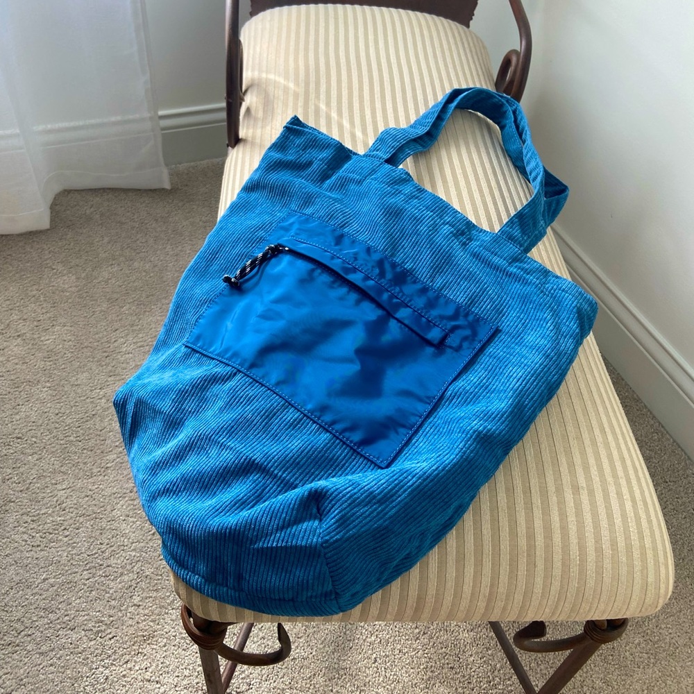 Trendy Blue Tote Bag